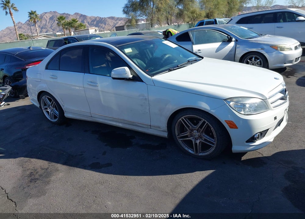 2009 MERCEDES-BENZ C 300 LUXURY/SPORT VIN: WDDGF54X59R063644