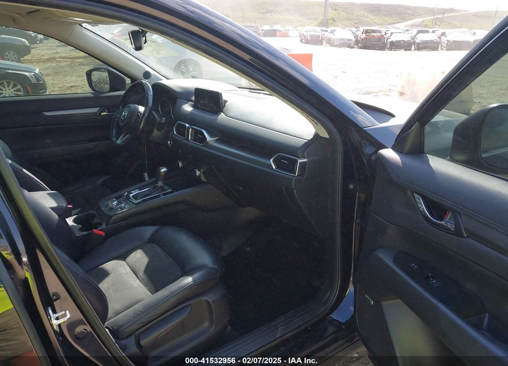 2018 MAZDA CX-5 TOURING VIN: JM3KFBCM2J0398130