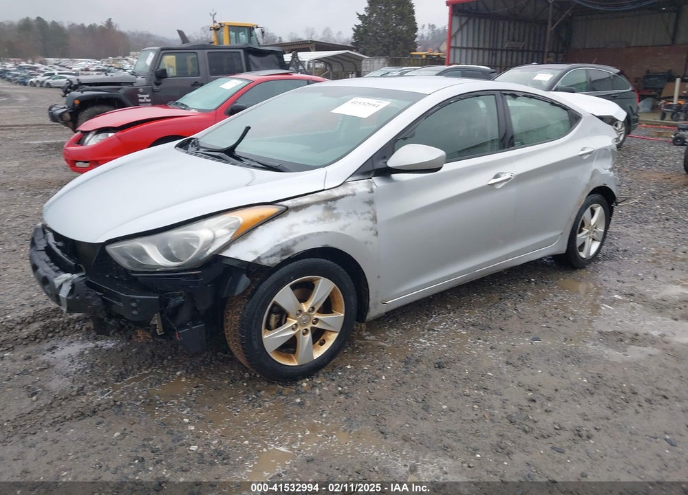 2013 HYUNDAI ELANTRA VIN: 5NPDH4AE5DH368520