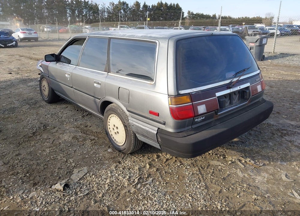 1987 TOYOTA CAMRY DLX VIN: JT2SV21W6H0018984