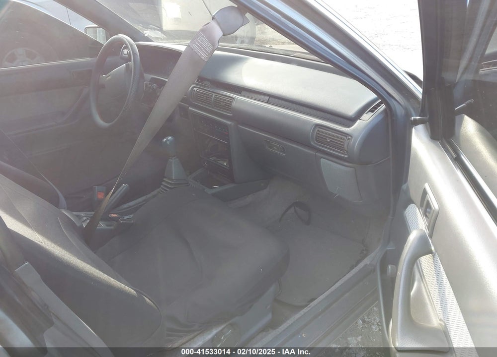 1987 TOYOTA CAMRY DLX VIN: JT2SV21W6H0018984