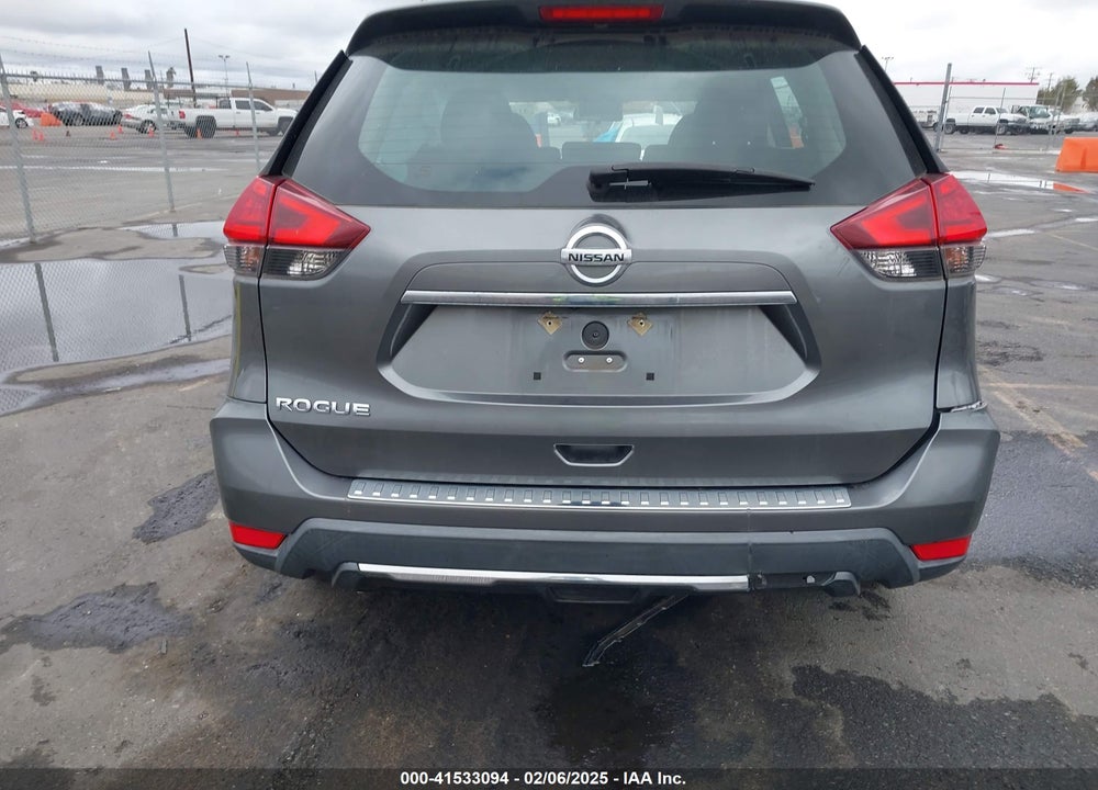 2017 NISSAN ROGUE S VIN: 5N1AT2MT9HC798094