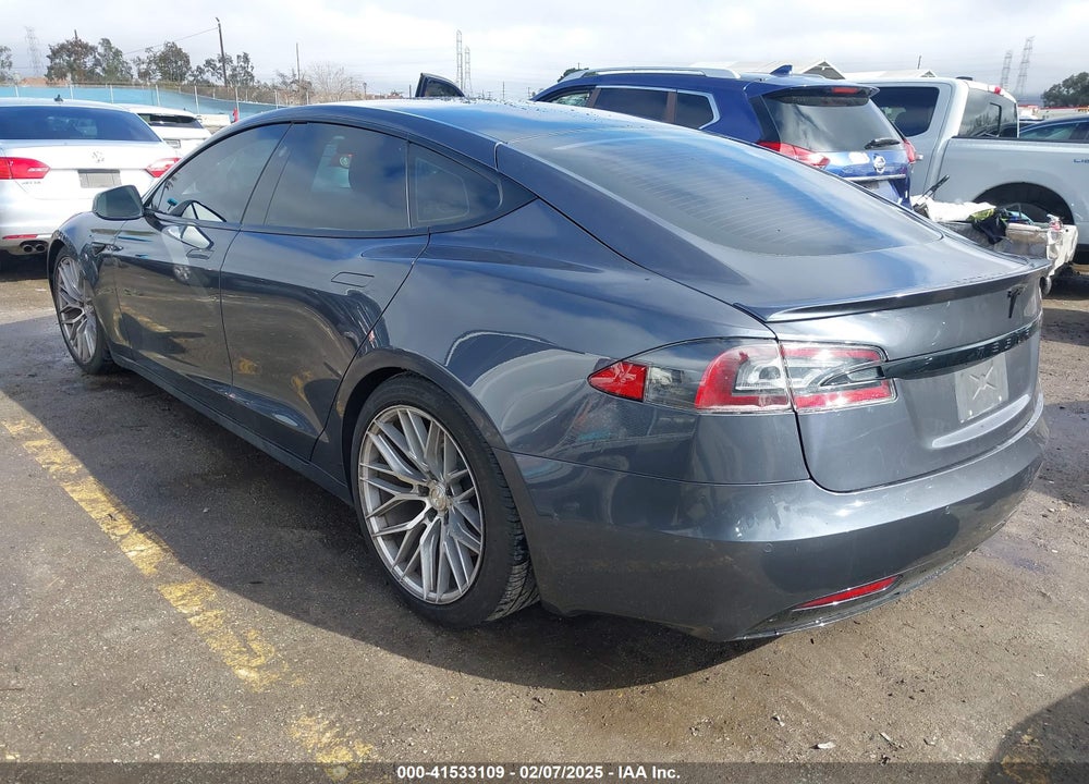 2017 TESLA MODEL S VIN: 5YJSA1E28HF202944
