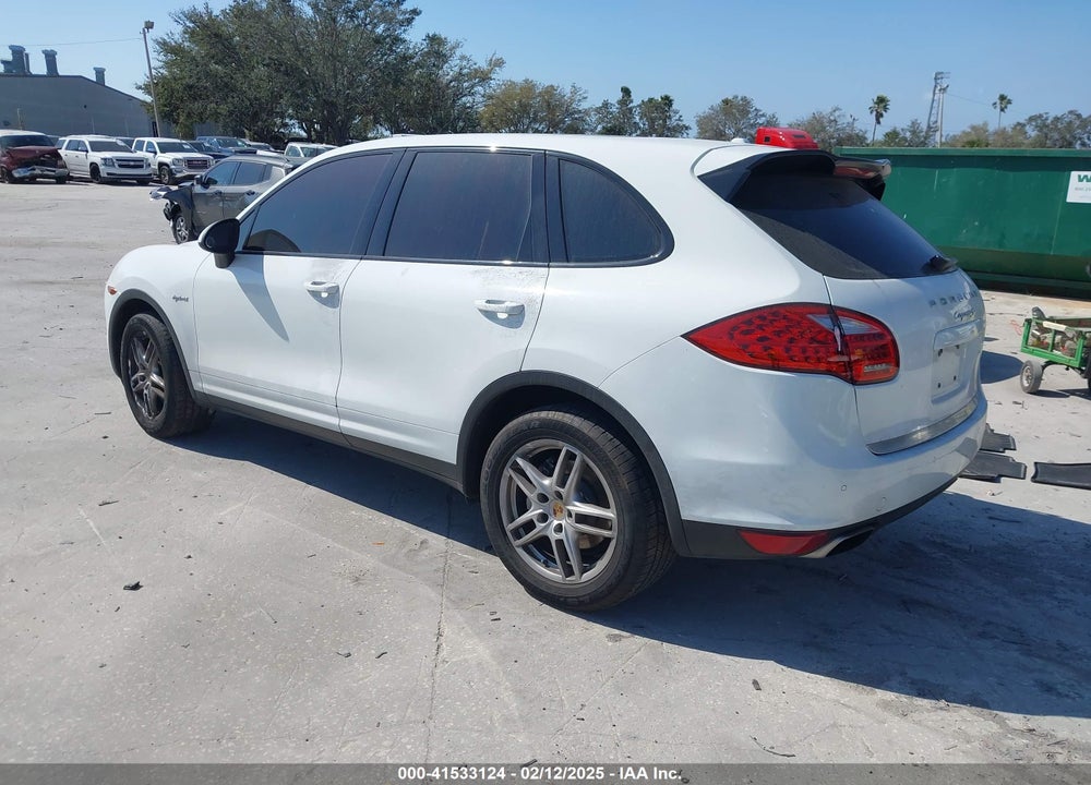 2014 PORSCHE CAYENNE HYBRID S VIN: WP1AE2A20ELA51424