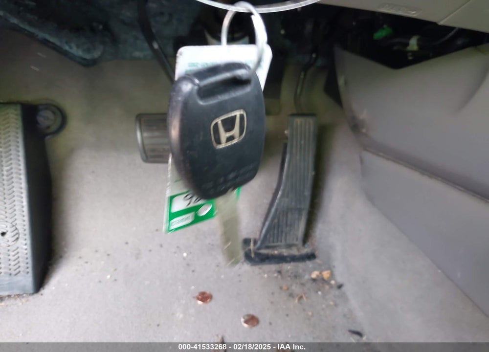 2008 HONDA CIVIC VIN: 2HGFA16598H522182