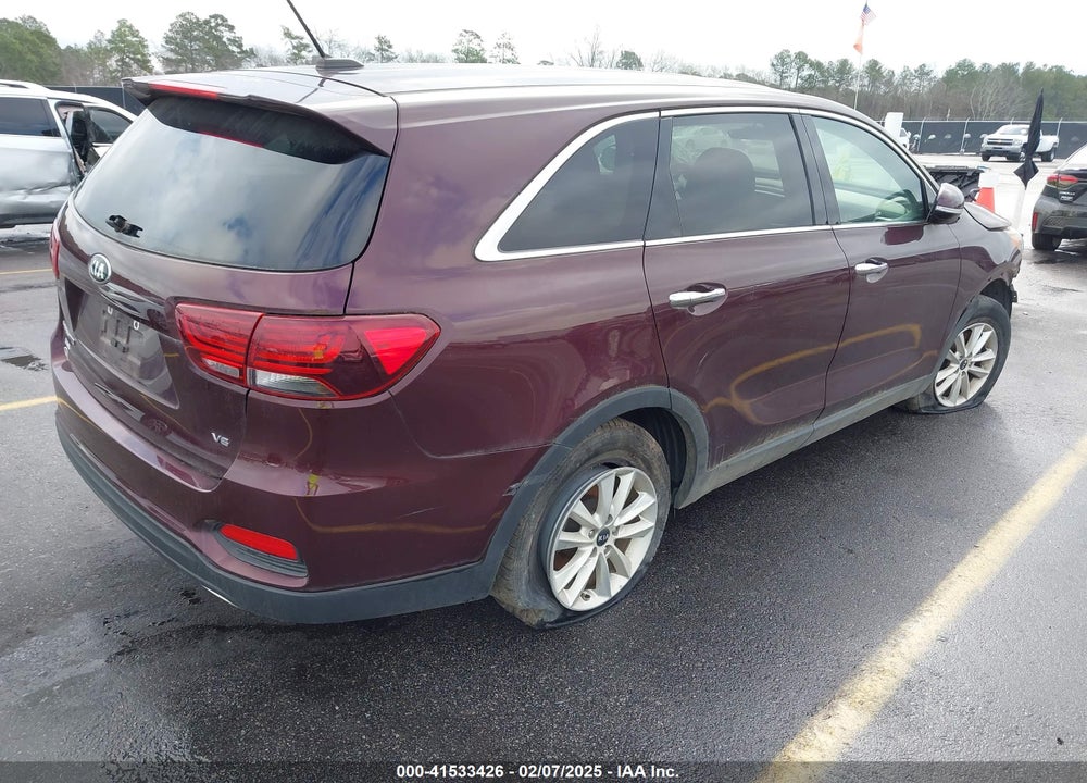 2019 KIA SORENTO 3.3L LX VIN: 5XYPG4A53KG481998