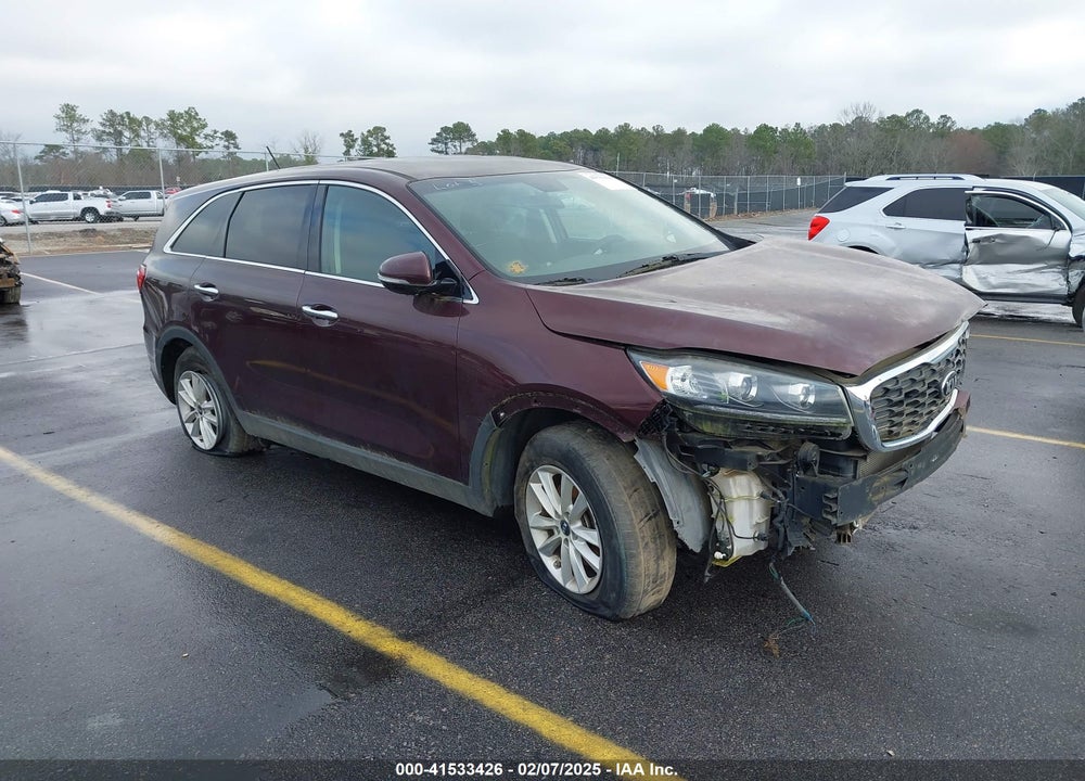 2019 KIA SORENTO 3.3L LX VIN: 5XYPG4A53KG481998