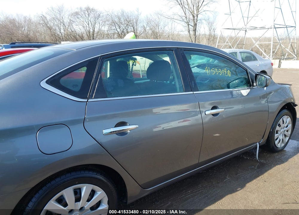 2018 NISSAN SENTRA S VIN: 3N1AB7AP8JY282529