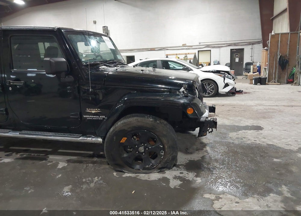2013 JEEP WRANGLER UNLIMITED SAHARA VIN: 1C4HJWEG0DL532135