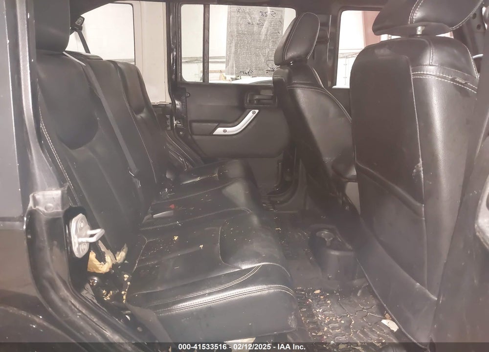 2013 JEEP WRANGLER UNLIMITED SAHARA VIN: 1C4HJWEG0DL532135