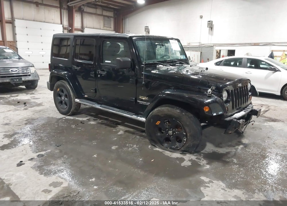 2013 JEEP WRANGLER UNLIMITED SAHARA VIN: 1C4HJWEG0DL532135