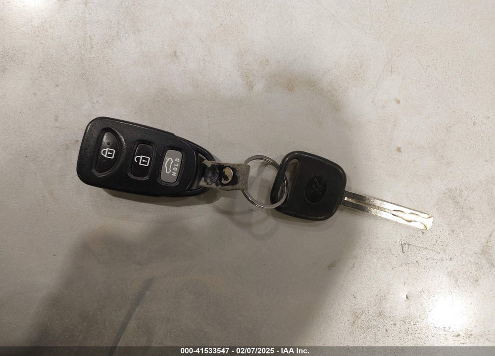 2013 HYUNDAI SONATA VIN: 5NPEB4AC5DH711928