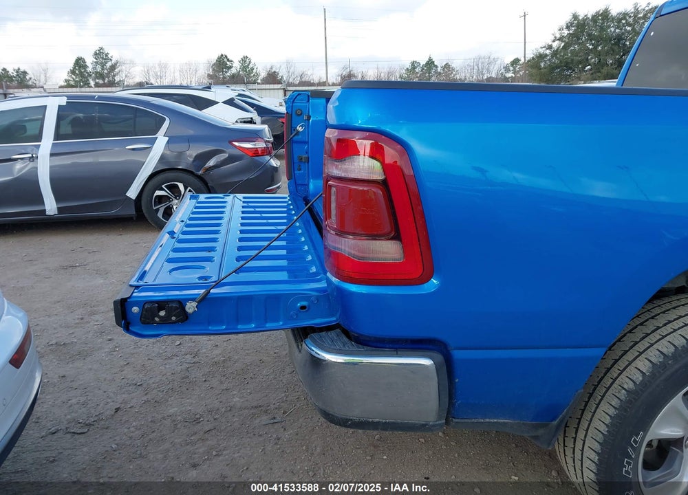 2024 RAM 1500 VIN: 1C6RREJT0RN205103