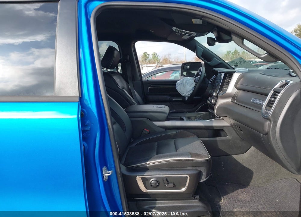 2024 RAM 1500 VIN: 1C6RREJT0RN205103