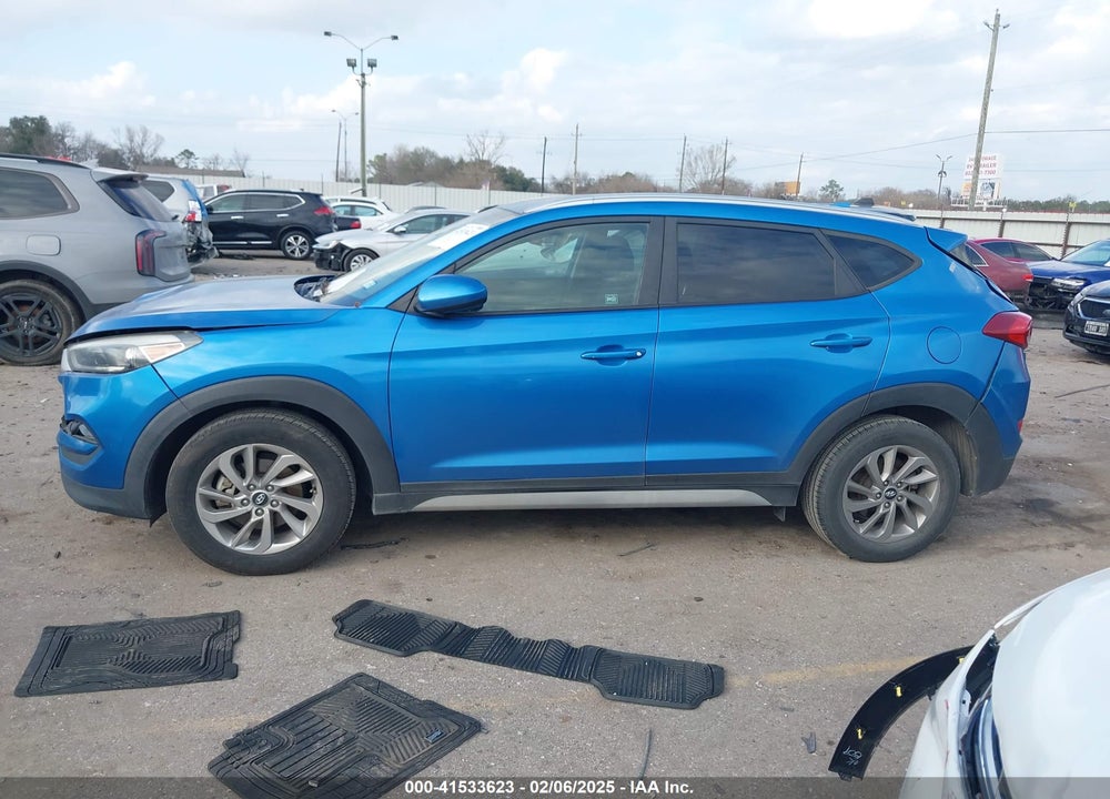 2018 HYUNDAI TUCSON VIN: KM8J33A42JU600202
