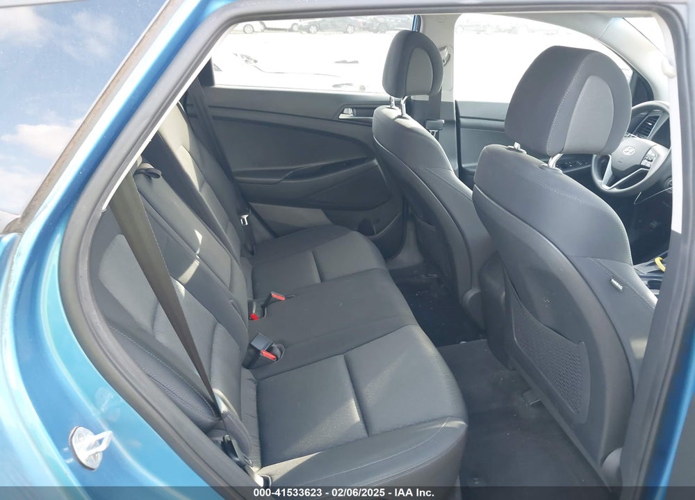 2018 HYUNDAI TUCSON VIN: KM8J33A42JU600202