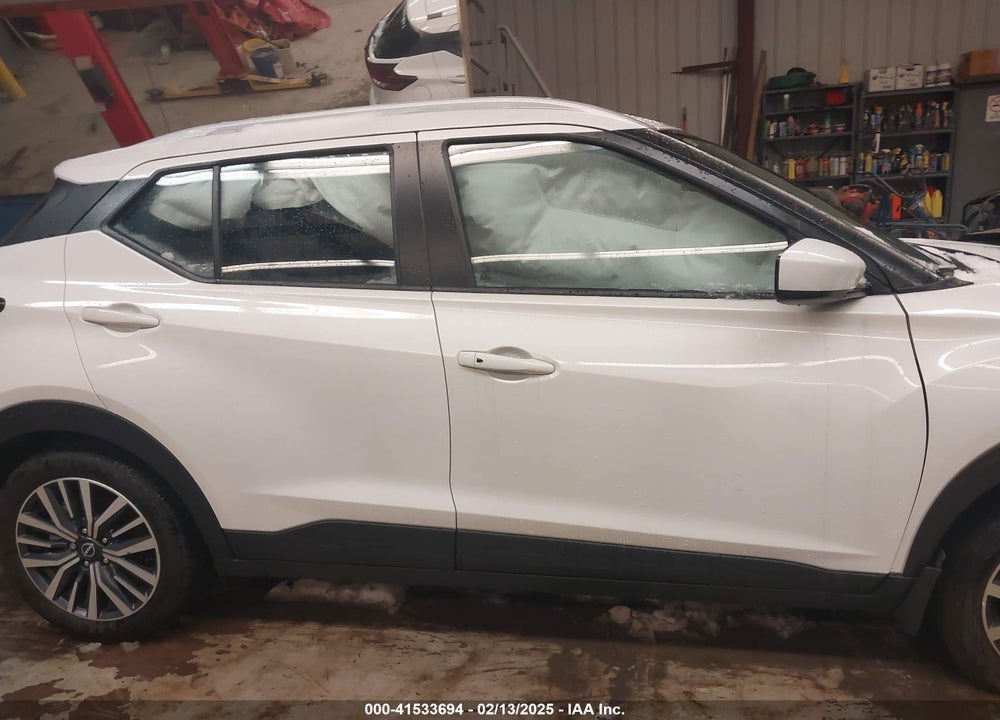 2024 NISSAN KICKS VIN: 3N1CP5CV5RL474042