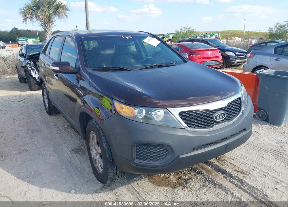 2013 KIA SORENTO LX VIN: 5XYKT3A1XDG332794
