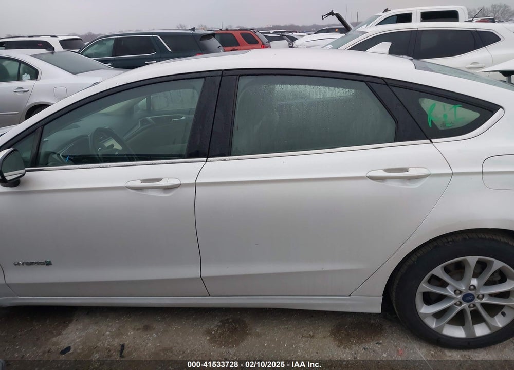 2019 FORD FUSION HYBRID VIN: 3FA6P0LU4KR187398