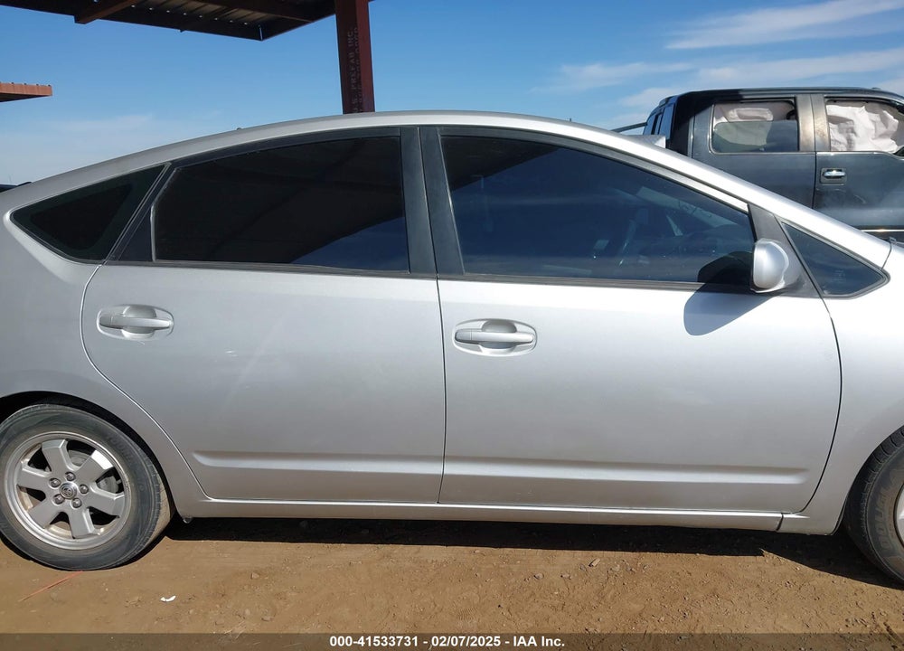 2004 TOYOTA PRIUS VIN: JTDKB22U840082239