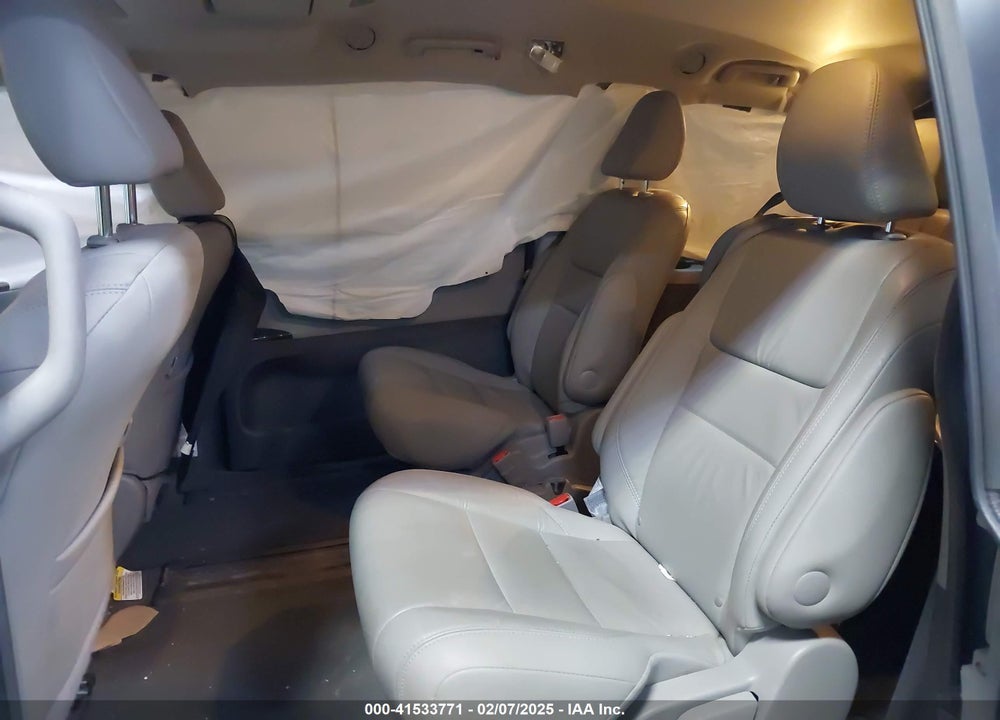 2017 TOYOTA SIENNA VIN: 5TDYZ3DCXHS854601