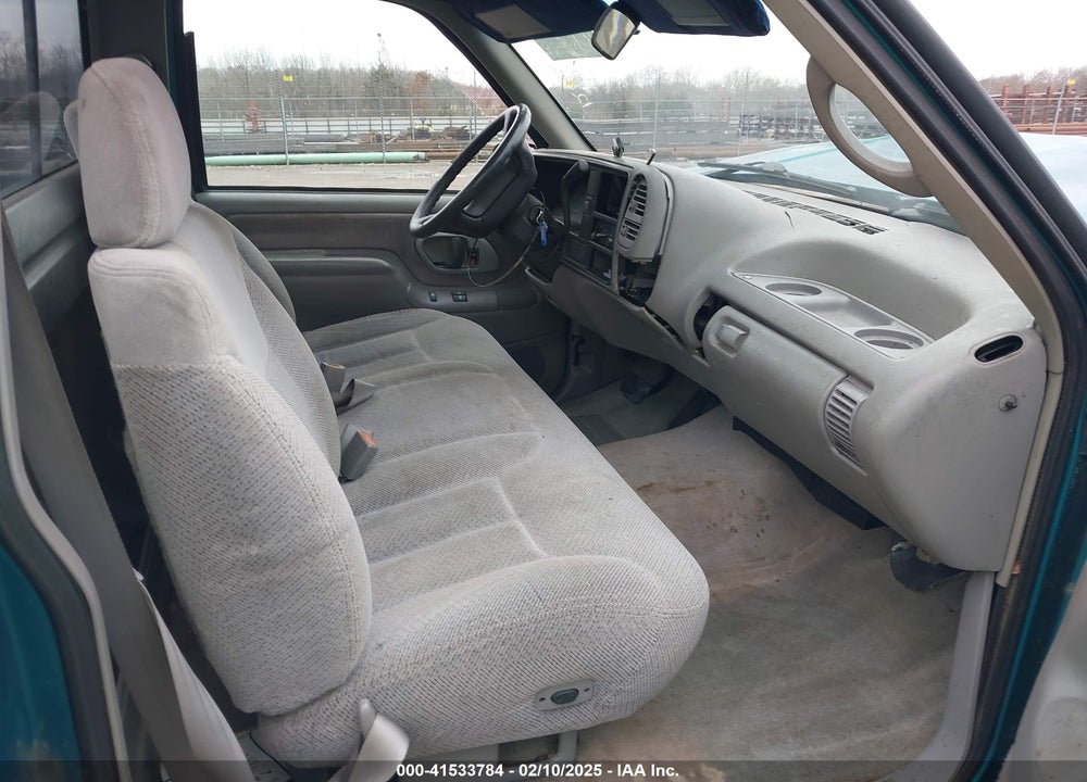 1995 GMC SIERRA C1500 VIN: 1GTEC14H0SZ545911
