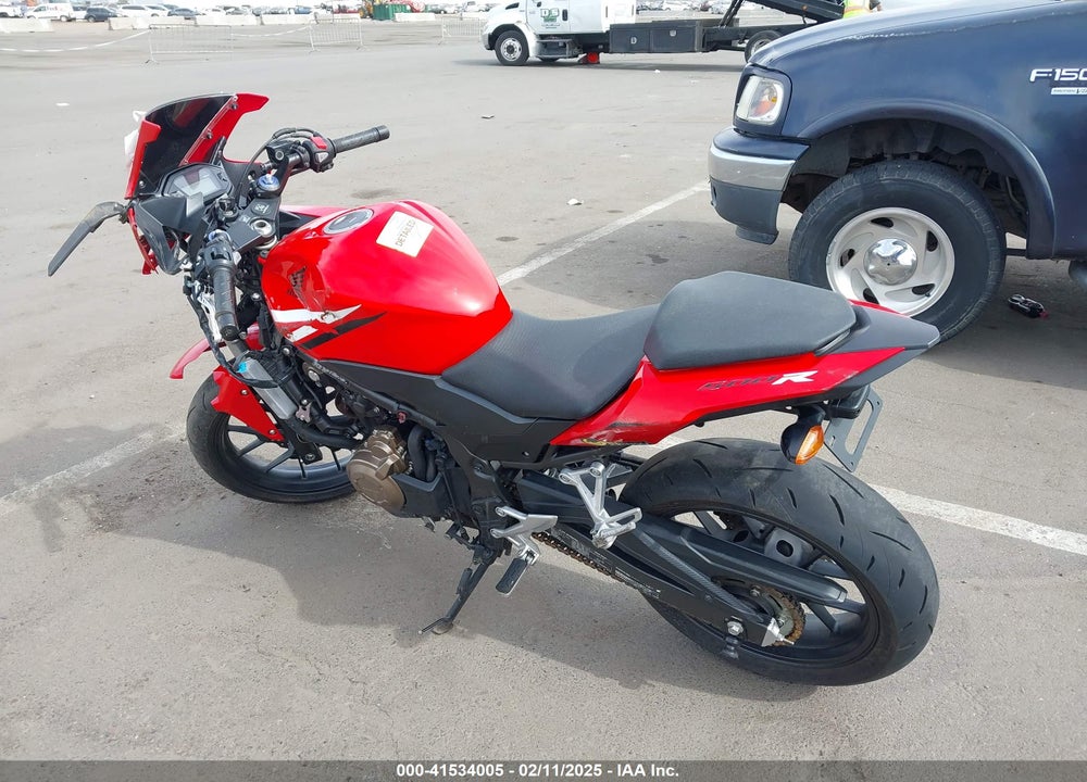2017 HONDA CBR500 R VIN: MLHPC4464H5400134