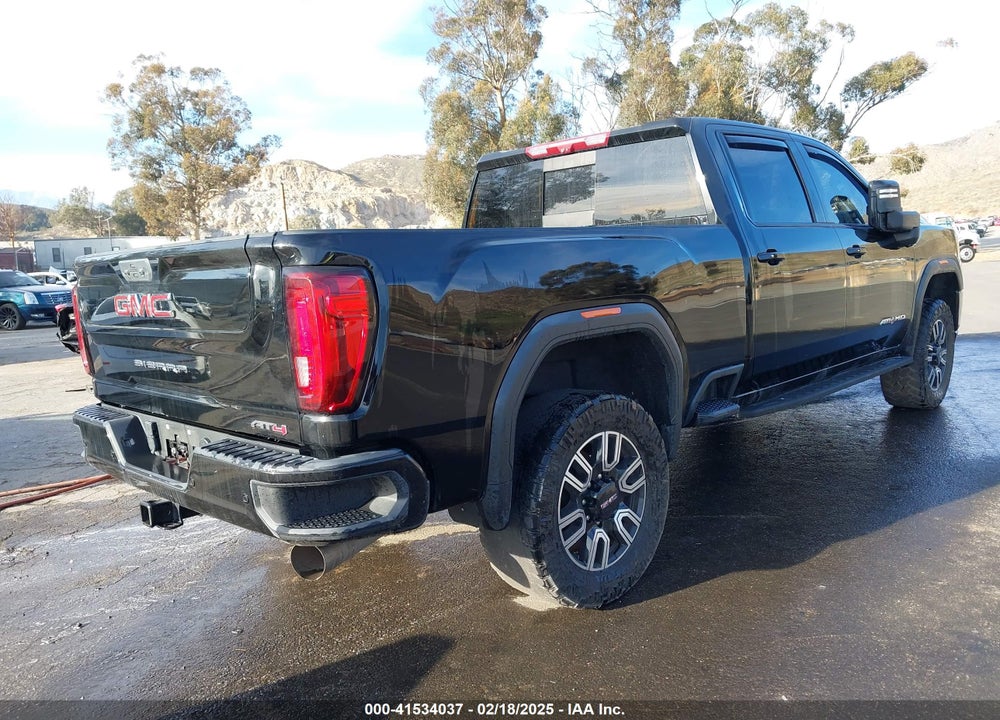 2022 GMC SIERRA 2500HD 4WD STANDARD BED AT4 VIN: 1GT49PEY3NF304569