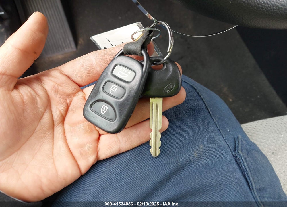 2012 KIA FORTE VIN: KNAFU4A26C5521623