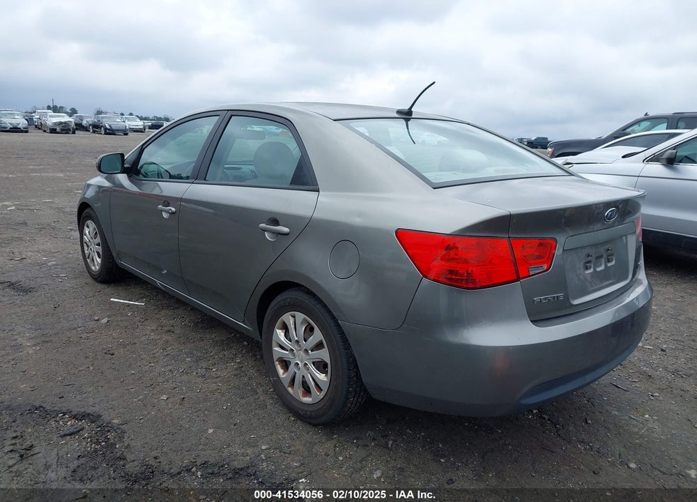 2012 KIA FORTE VIN: KNAFU4A26C5521623