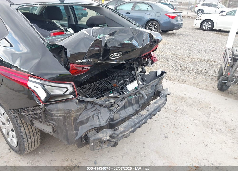 2021 HYUNDAI ACCENT VIN: 3KPC24A61ME134031
