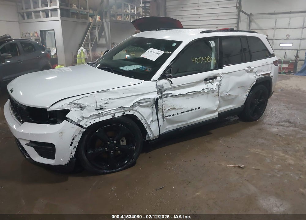 2023 JEEP GRAND CHEROKEE ALTITUDE 4X4 VIN: 1C4RJHAG1P8103941