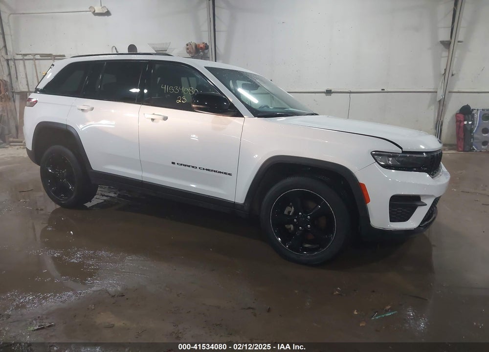 2023 JEEP GRAND CHEROKEE ALTITUDE 4X4 VIN: 1C4RJHAG1P8103941