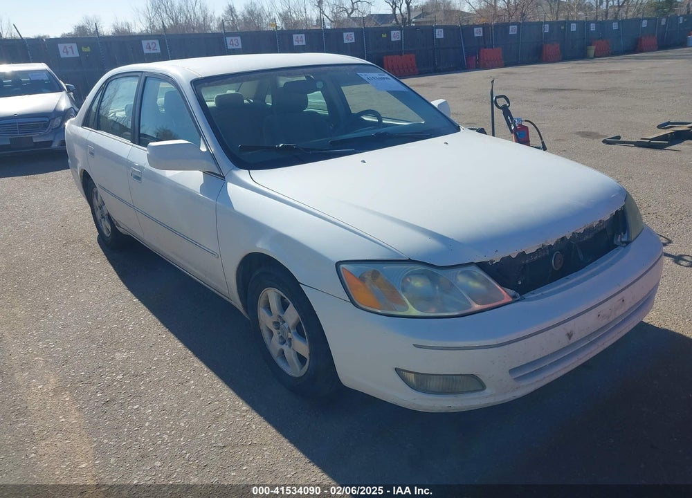 2001 TOYOTA AVALON XLS VIN: 4T1BF28B71U164893