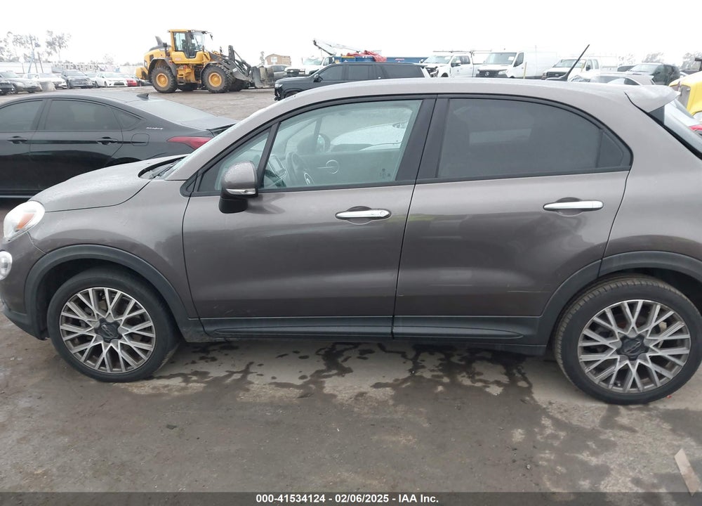 2016 FIAT 500X TREKKING VIN: ZFBCFXCTXGP351139