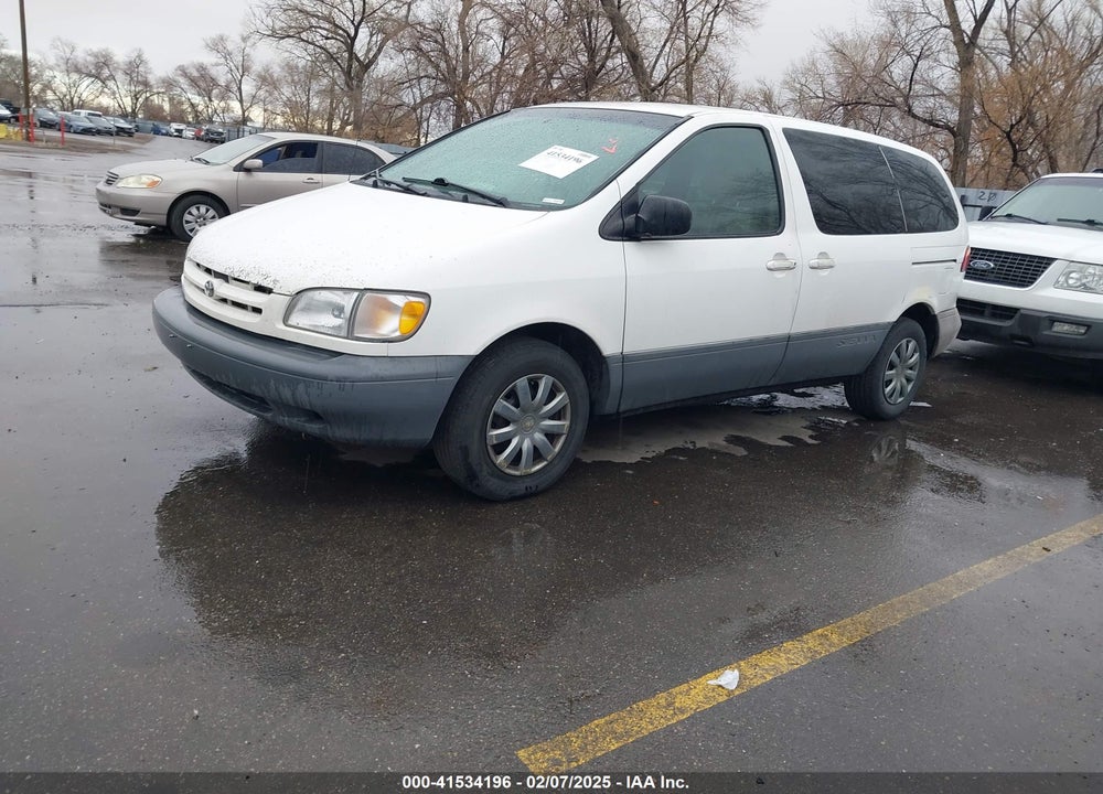 1999 TOYOTA SIENNA CE VIN: 4T3ZF19C0XU169353