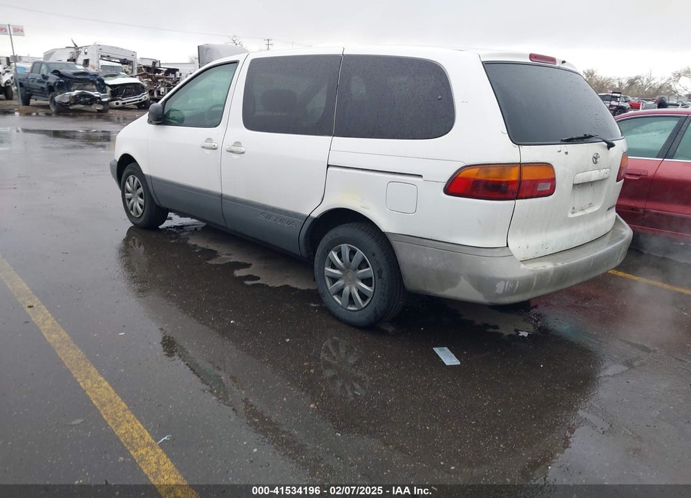 1999 TOYOTA SIENNA CE VIN: 4T3ZF19C0XU169353