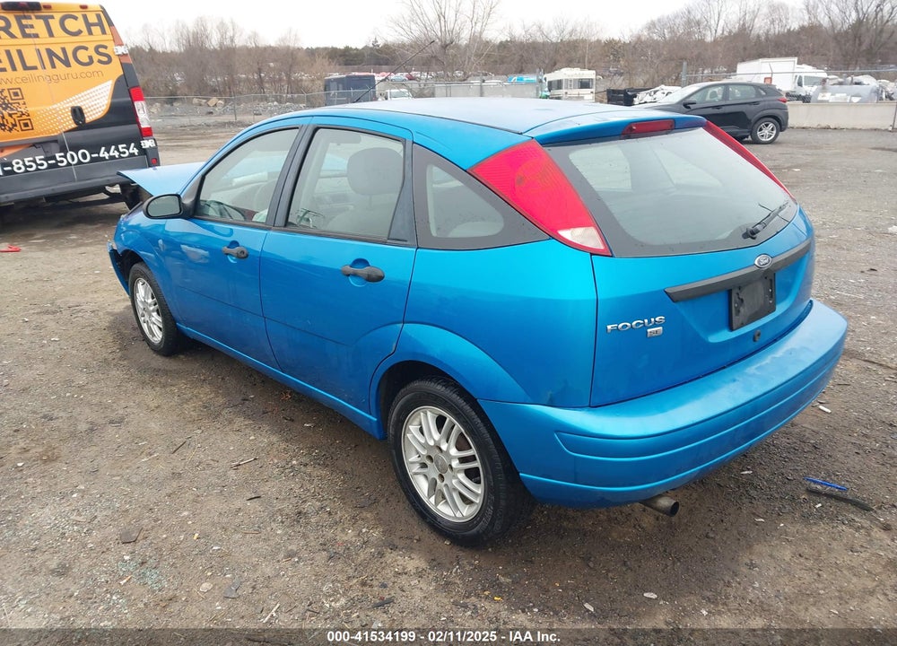 2007 FORD FOCUS VIN: 1FAFP37N57W156234