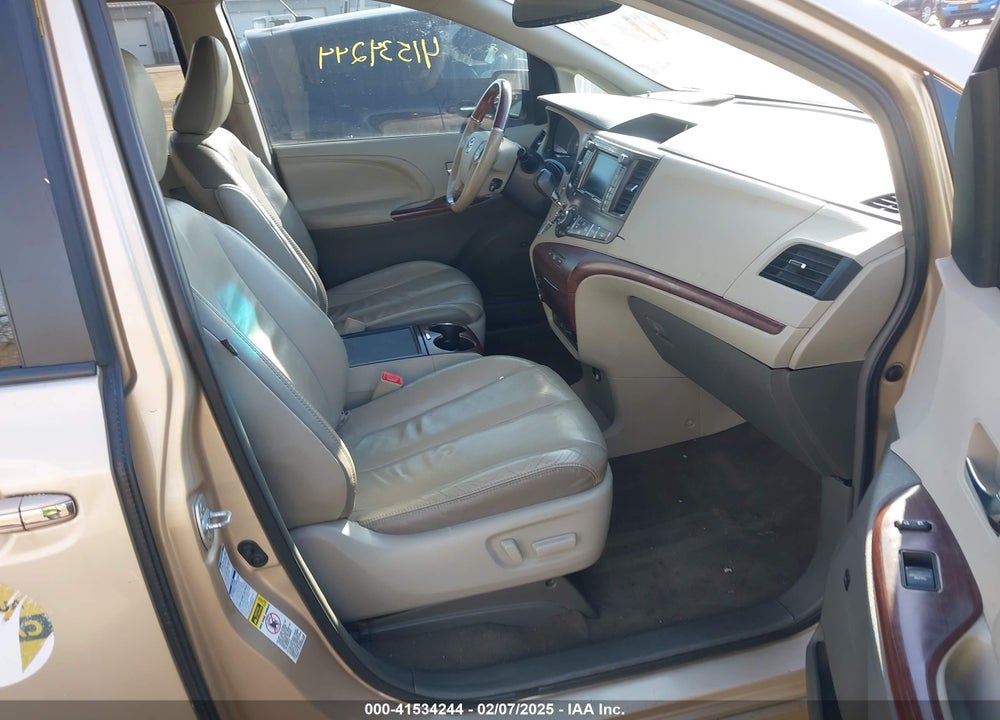 2014 TOYOTA SIENNA VIN: 5TDDK3DCXES088559
