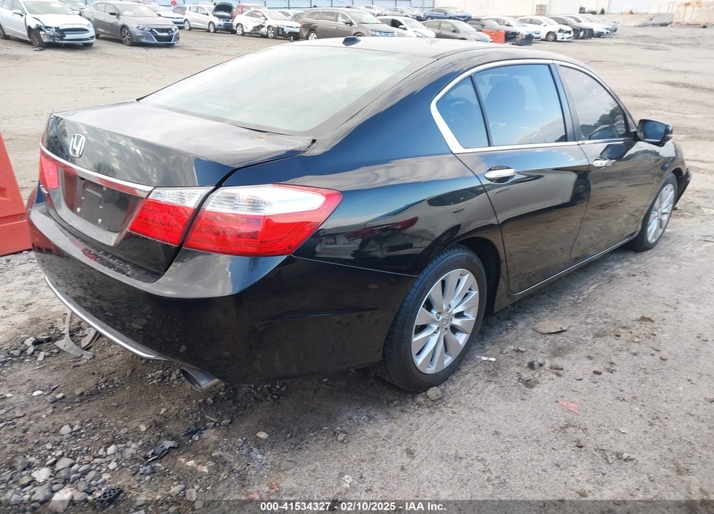 2015 HONDA ACCORD EX-L VIN: 1HGCR2F85FA264668
