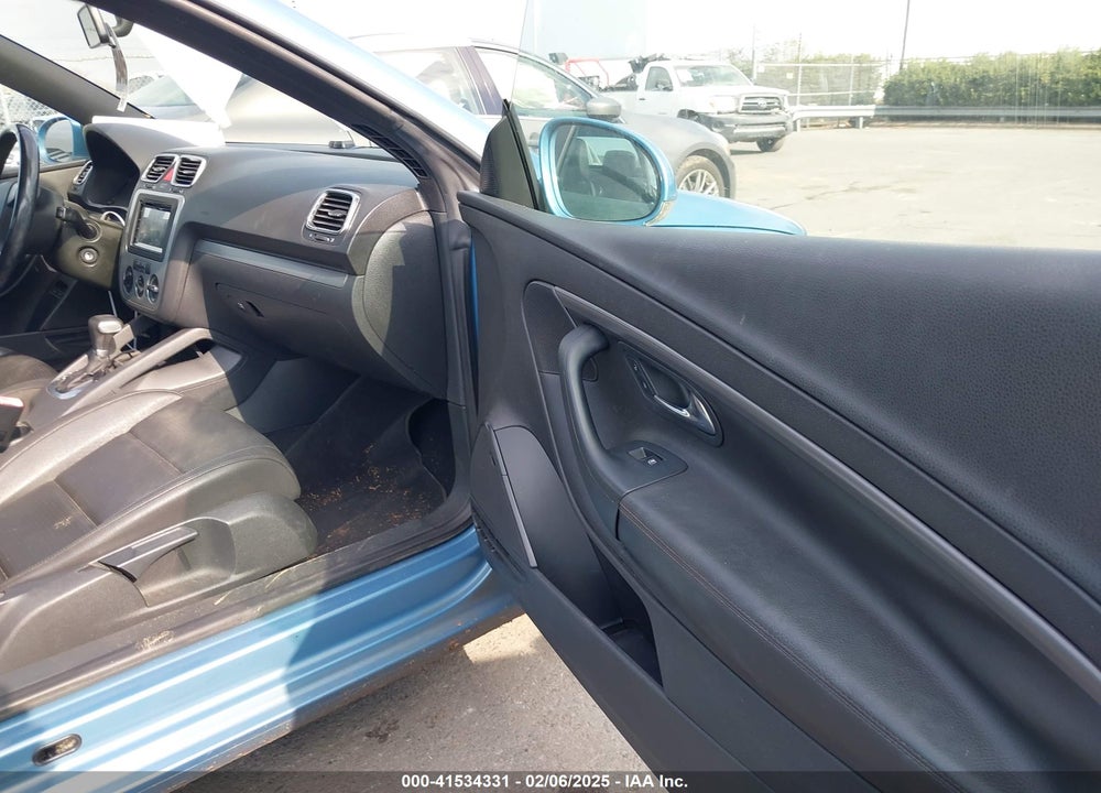2008 VOLKSWAGEN EOS KOMFORT/TURBO VIN: WVWBA71F18V027241