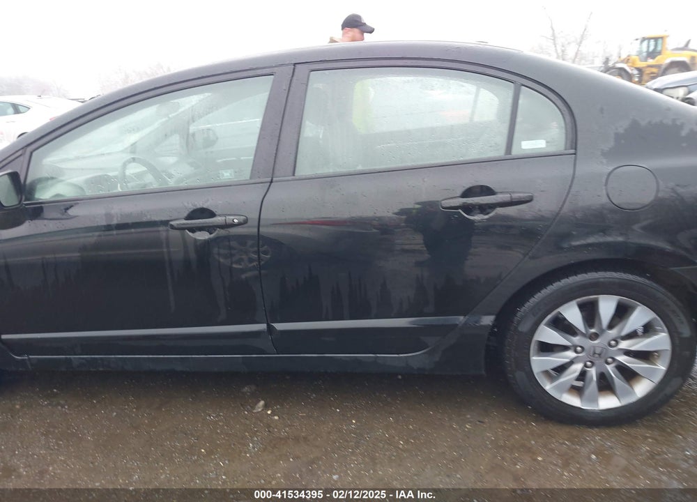 2009 HONDA CIVIC EX-L VIN: 2HGFA16949H325439