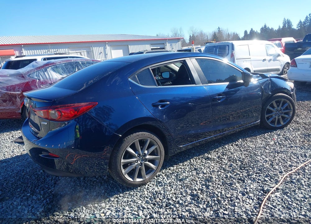 2018 MAZDA MAZDA3 VIN: 3MZBN1V35JM271831