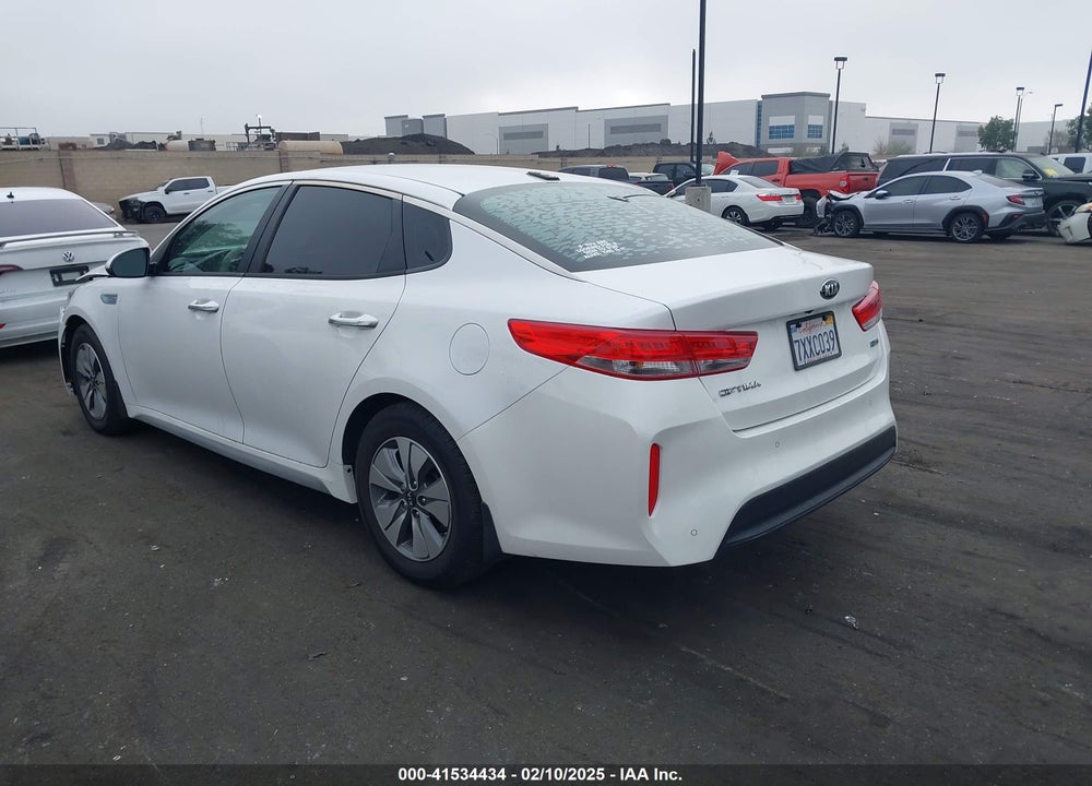2017 KIA OPTIMA LX VIN: KNAGT4LT5H5005483