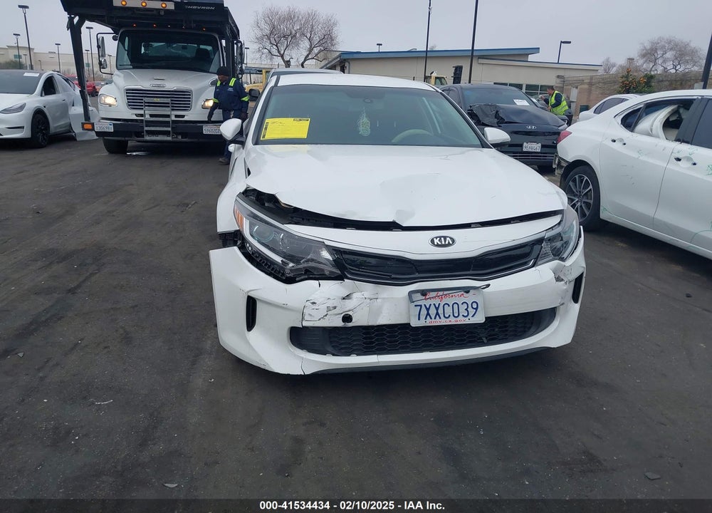 2017 KIA OPTIMA LX VIN: KNAGT4LT5H5005483