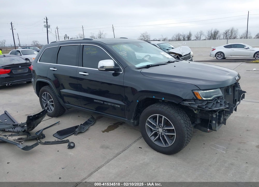 2017 JEEP GRAND CHEROKEE VIN: 1C4RJFBG8HC885480