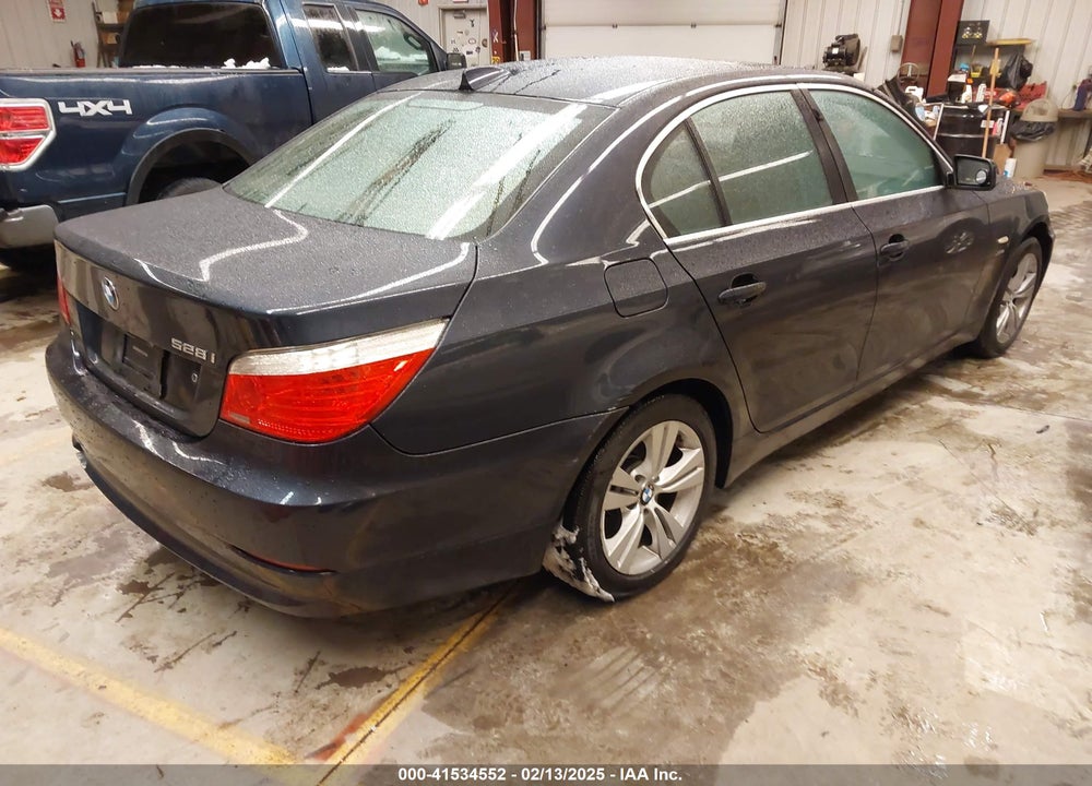 2010 BMW 528I VIN: WBANV1C54AC158665