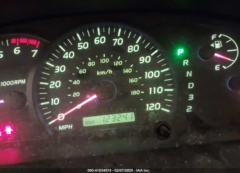 2006 TOYOTA TUNDRA SR5 V8 VIN: 5TBDT44106S514822