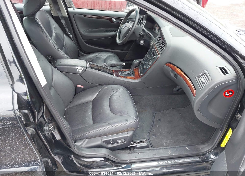 2006 VOLVO S60 2.5T VIN: YV1RS592262537172