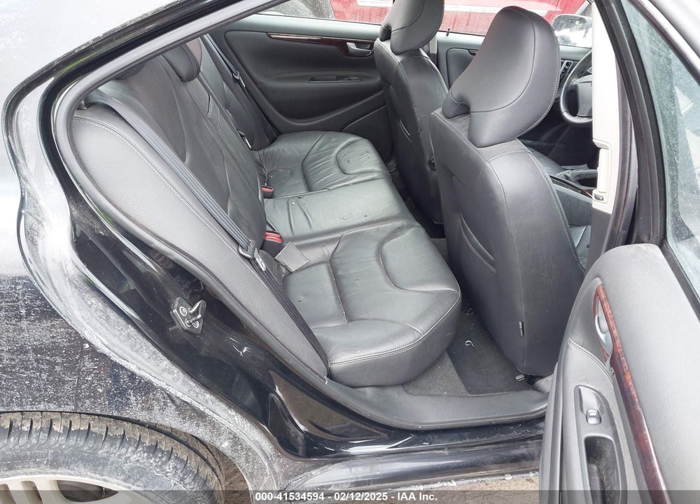 2006 VOLVO S60 2.5T VIN: YV1RS592262537172